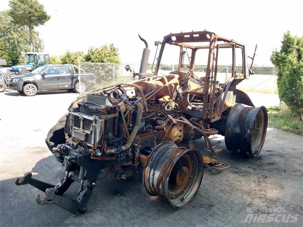 Valtra T213 Traktorer