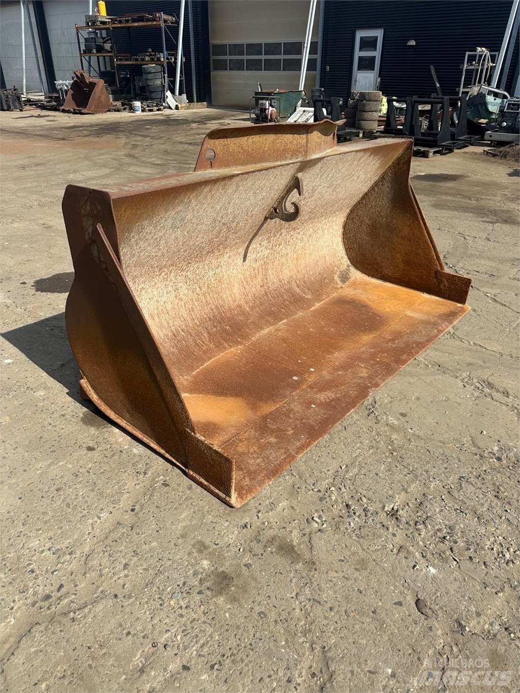 Volvo 2500mm Schaktblad