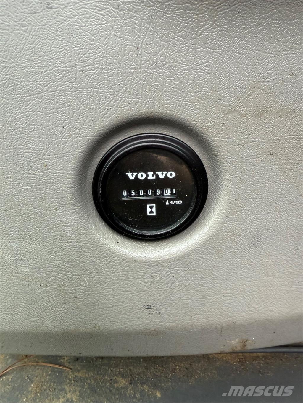 Volvo ECR88D Bandgrävare