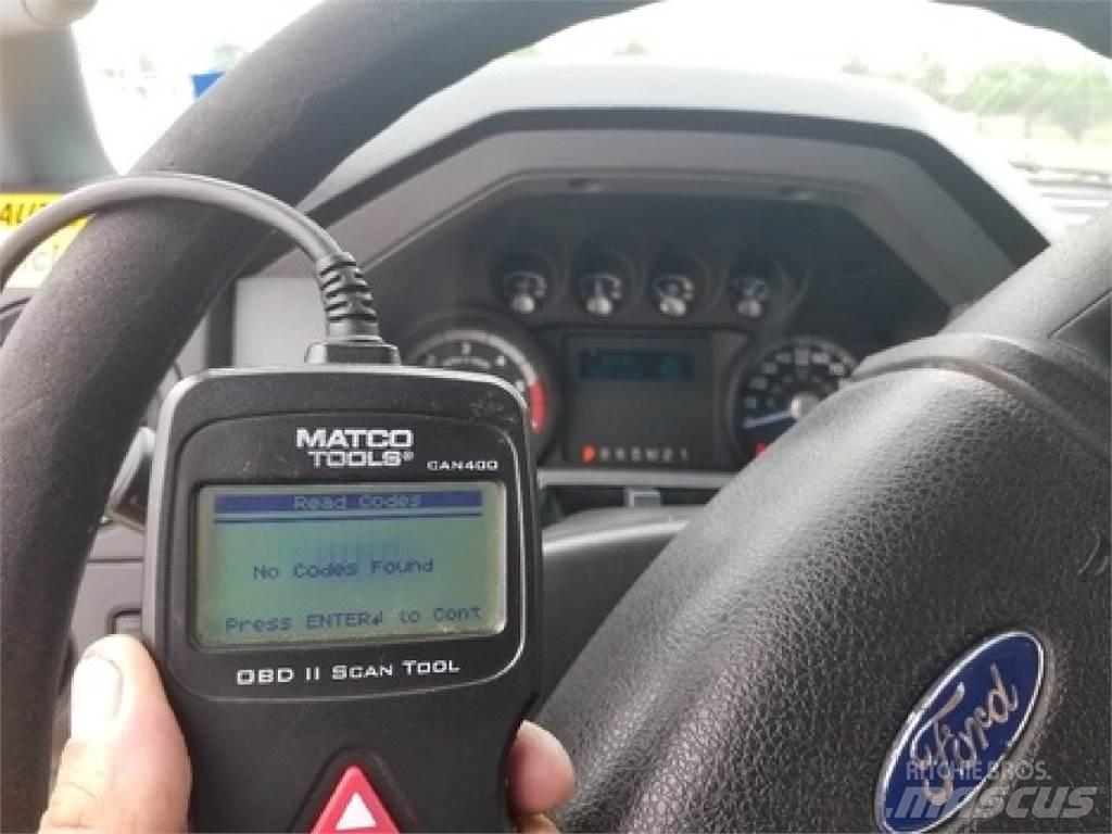 Ford F650 Lastbilar för dryckesleveranser