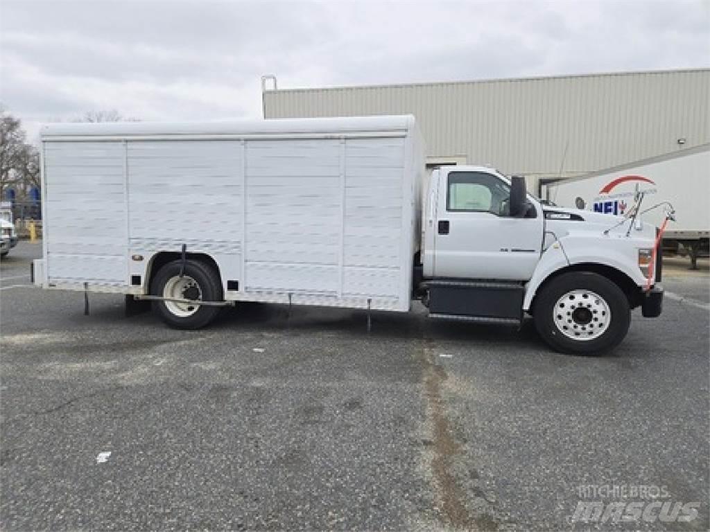 Ford F650 Lastbilar för dryckesleveranser
