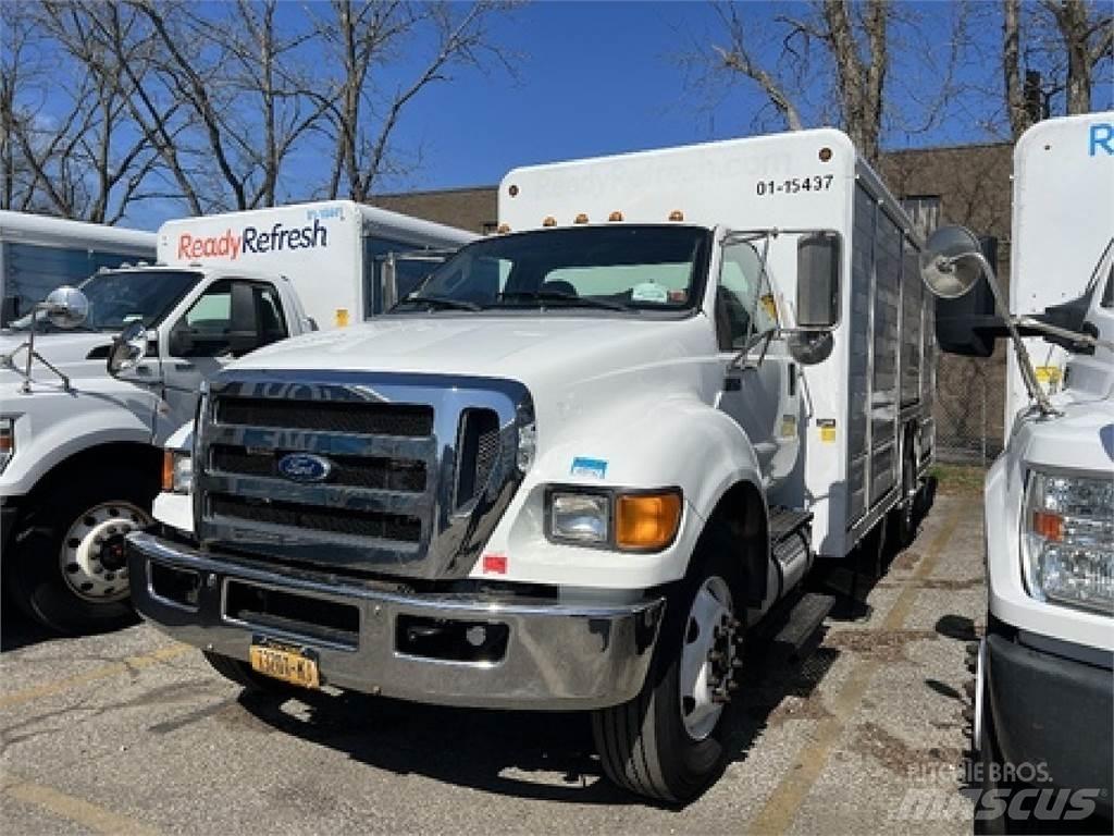 Ford F750 Skåpbilar