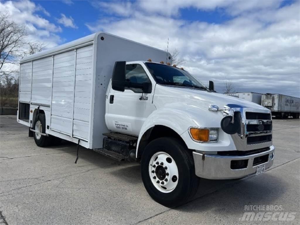 Ford F750 Lastbilar för dryckesleveranser