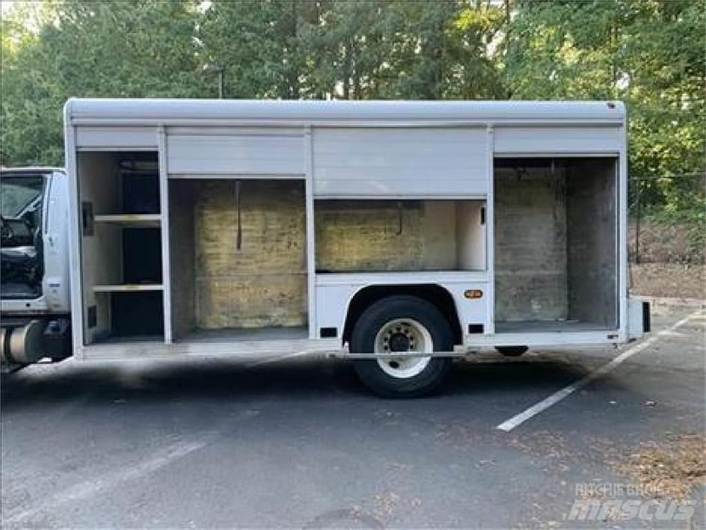 Ford F750 Lastbilar för dryckesleveranser