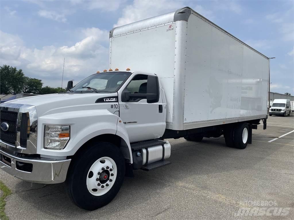 Ford F750 Skåpbilar