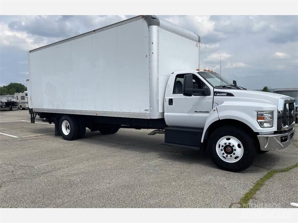 Ford F750 Skåpbilar