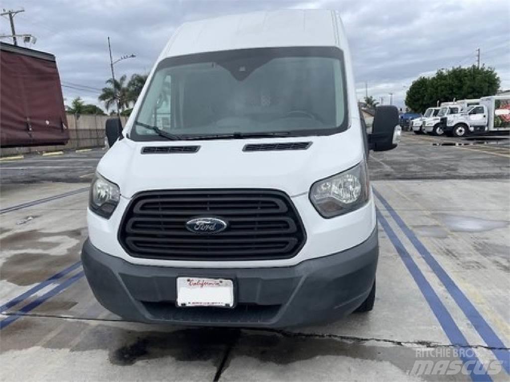 Ford TRANSIT Lätta skåpbilar