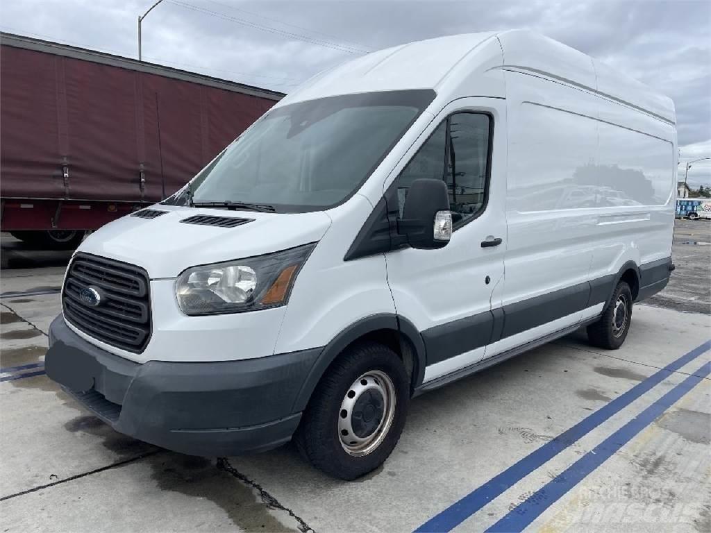 Ford TRANSIT Lätta skåpbilar