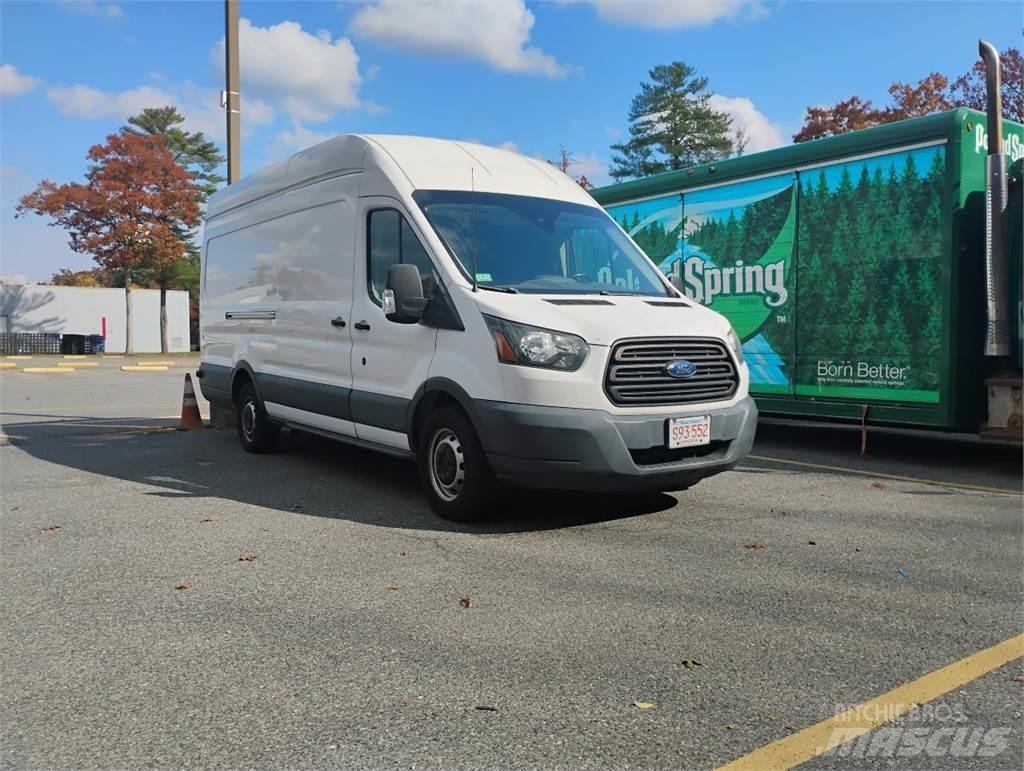 Ford TRANSIT Lätta skåpbilar