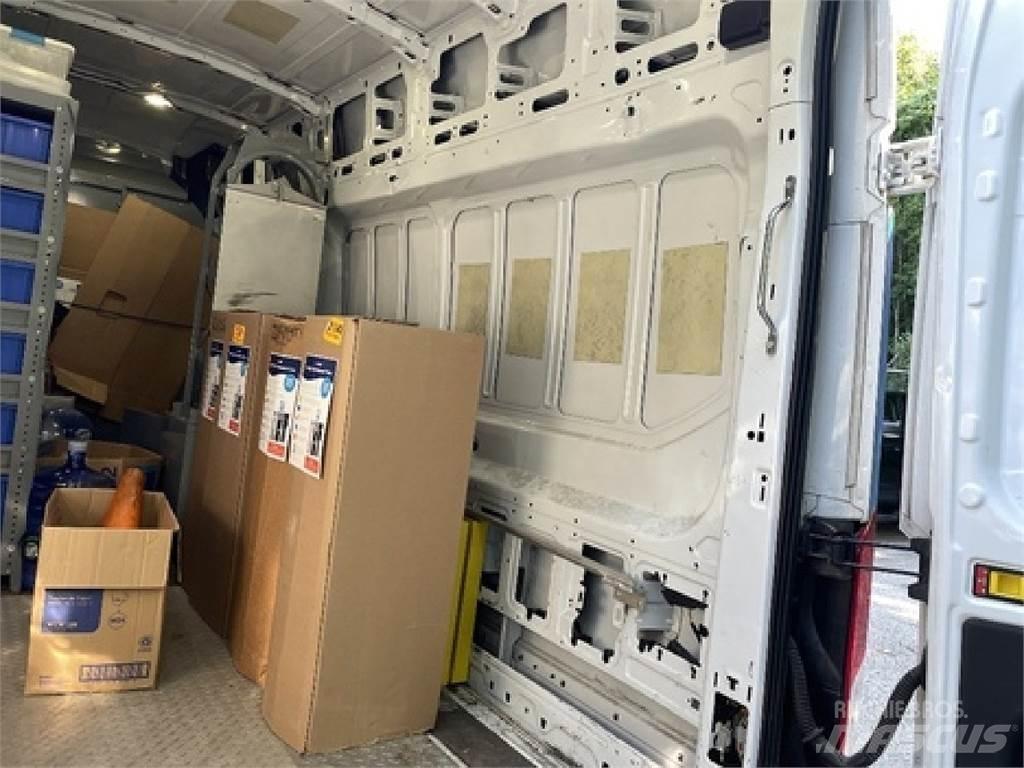 Ford TRANSIT Lätta skåpbilar