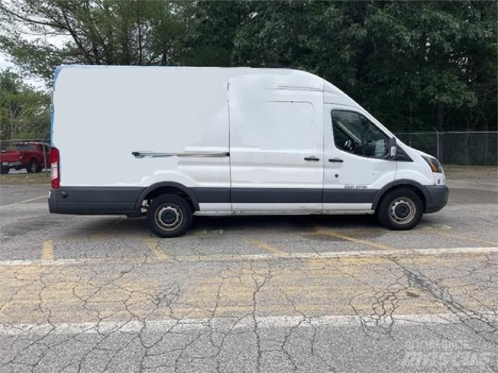 Ford TRANSIT Lätta skåpbilar