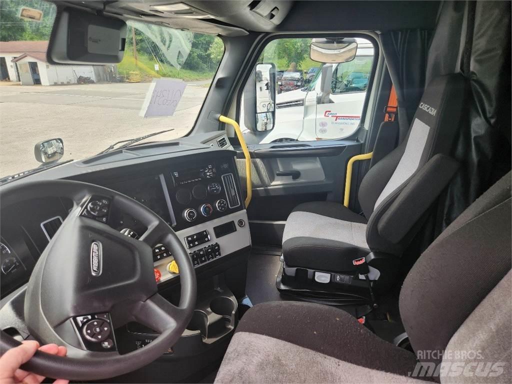 Freightliner 126 Dragbilar