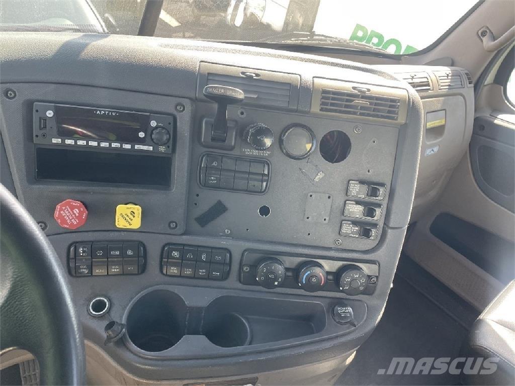 Freightliner CA113 Dragbilar