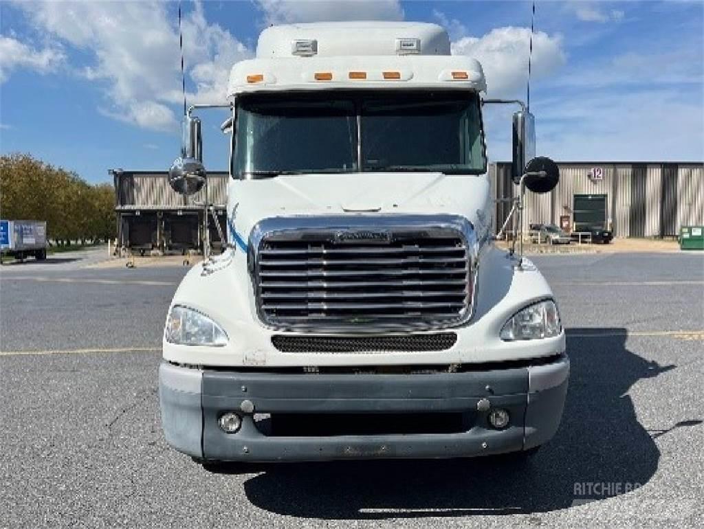 Freightliner CL112 Dragbilar