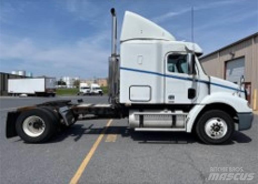 Freightliner CL112G Dragbilar