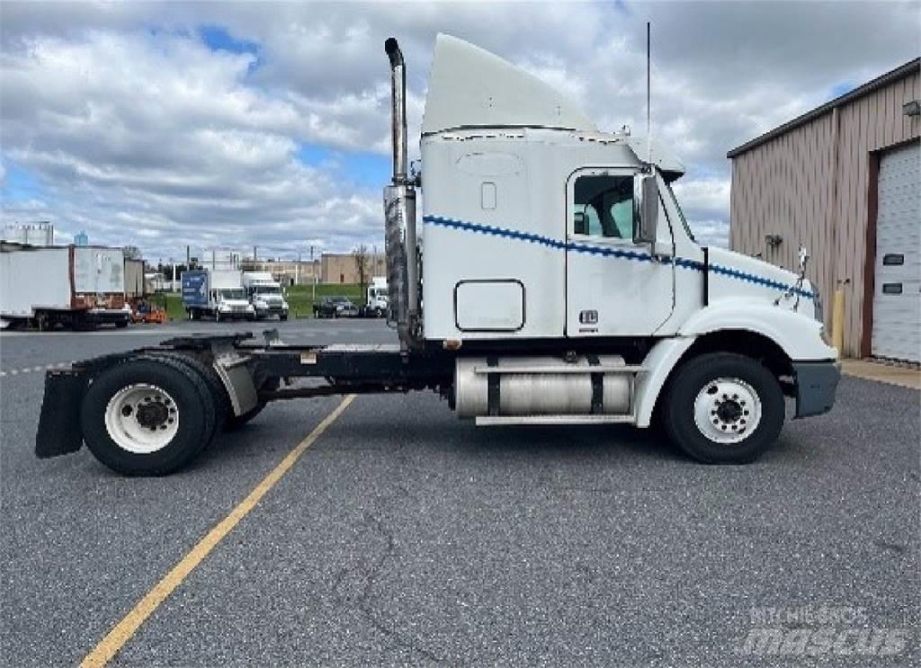 Freightliner CL112G Dragbilar