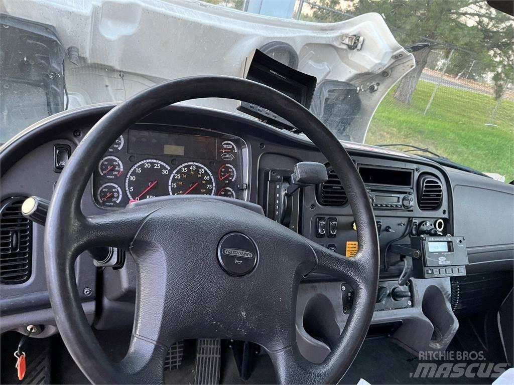 Freightliner M2 Skåpbilar Kyl/Frys/Värme