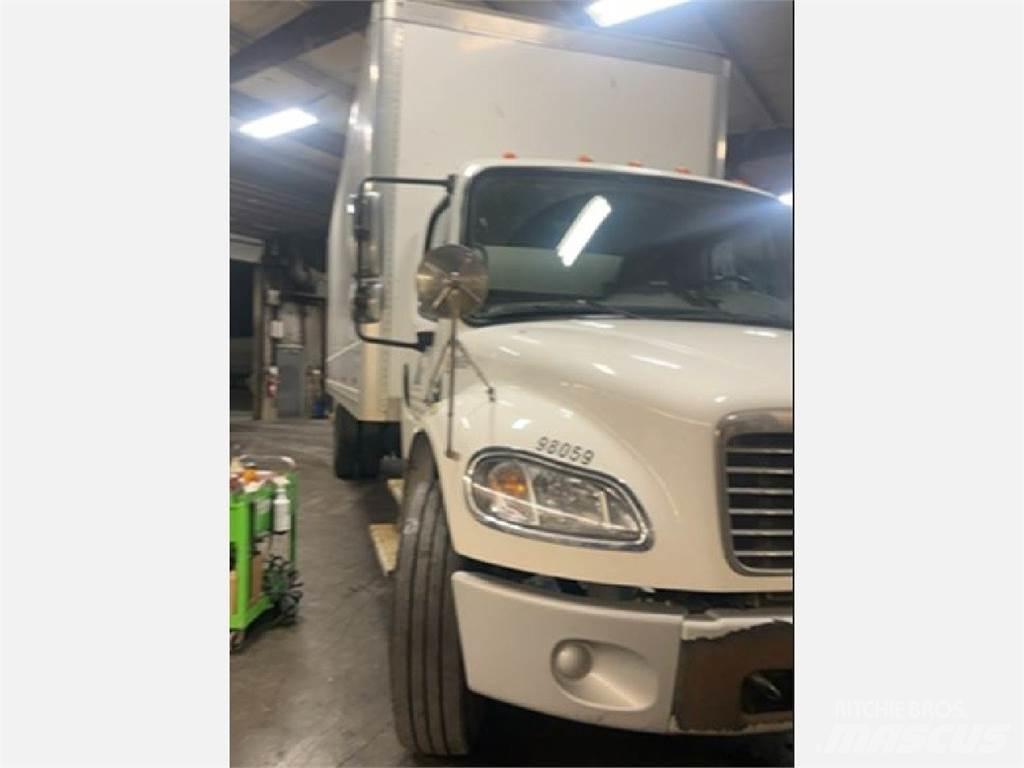Freightliner M2 Skåpbilar