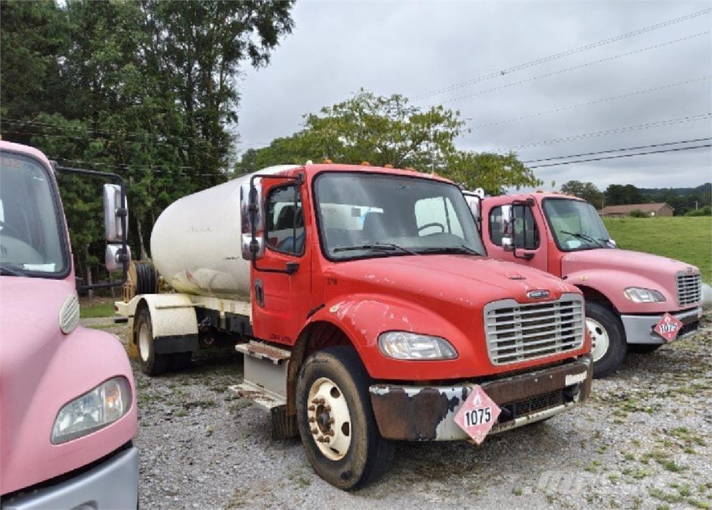 Freightliner M2 Övriga bilar