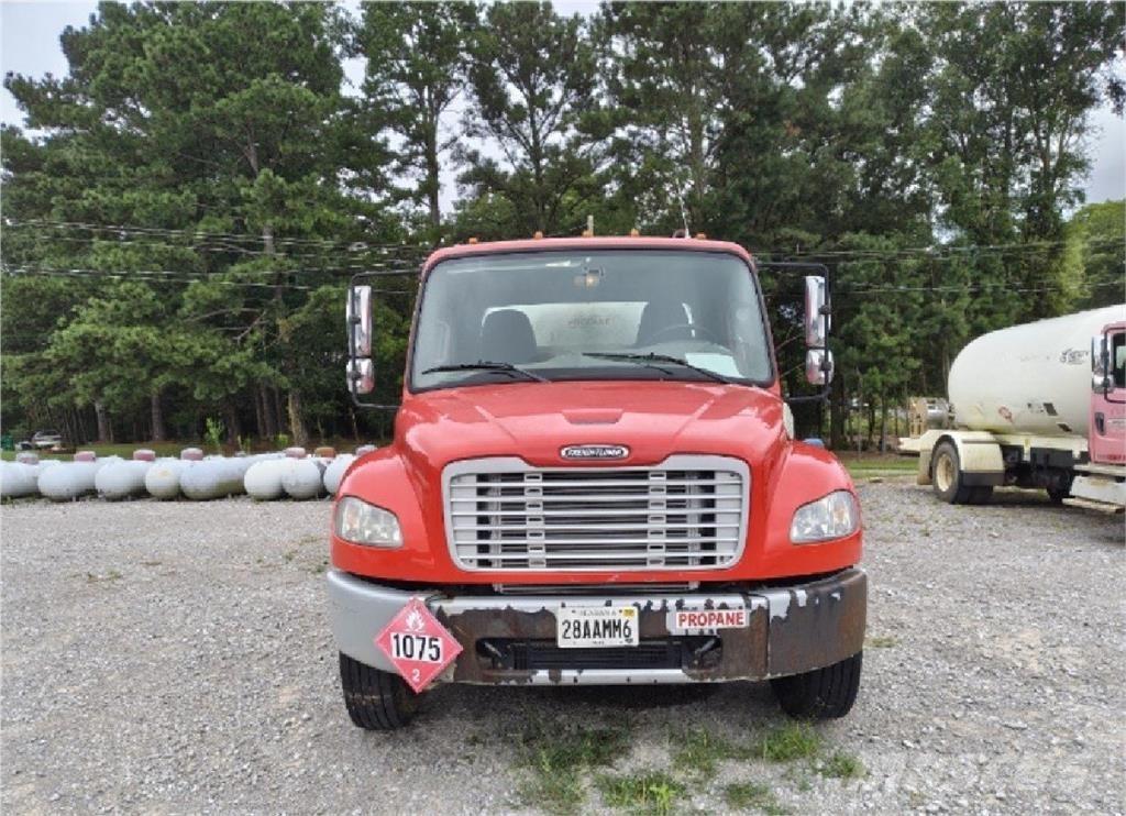 Freightliner M2 Övriga bilar