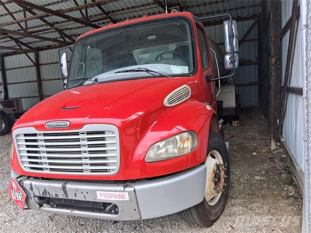 Freightliner M2 Övriga bilar