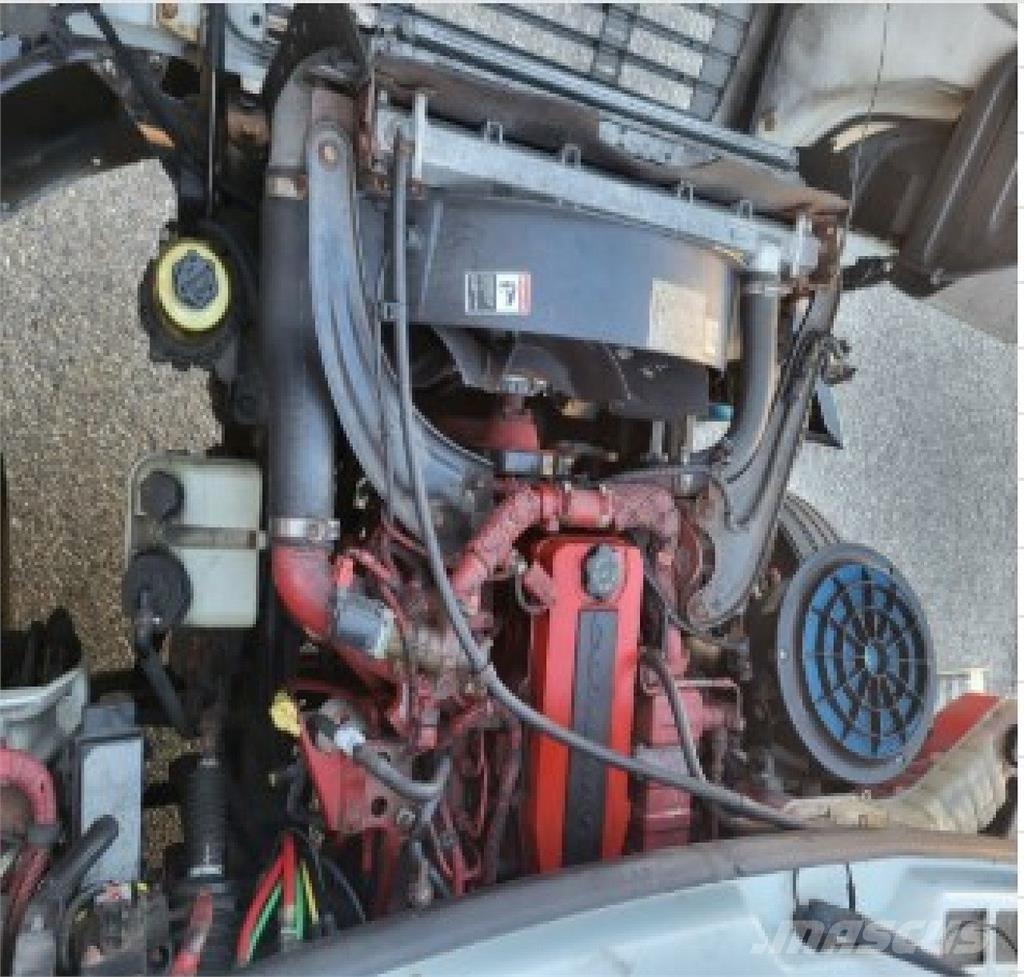 Freightliner M2 Skåpbilar