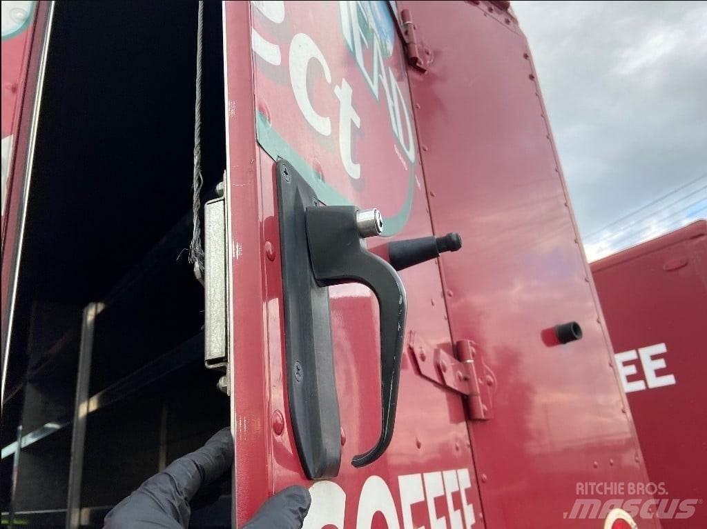 Freightliner MT45 Lätta lastbilar