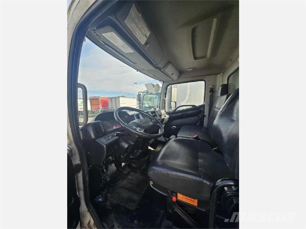 Hino 268 Skåpbilar Kyl/Frys/Värme