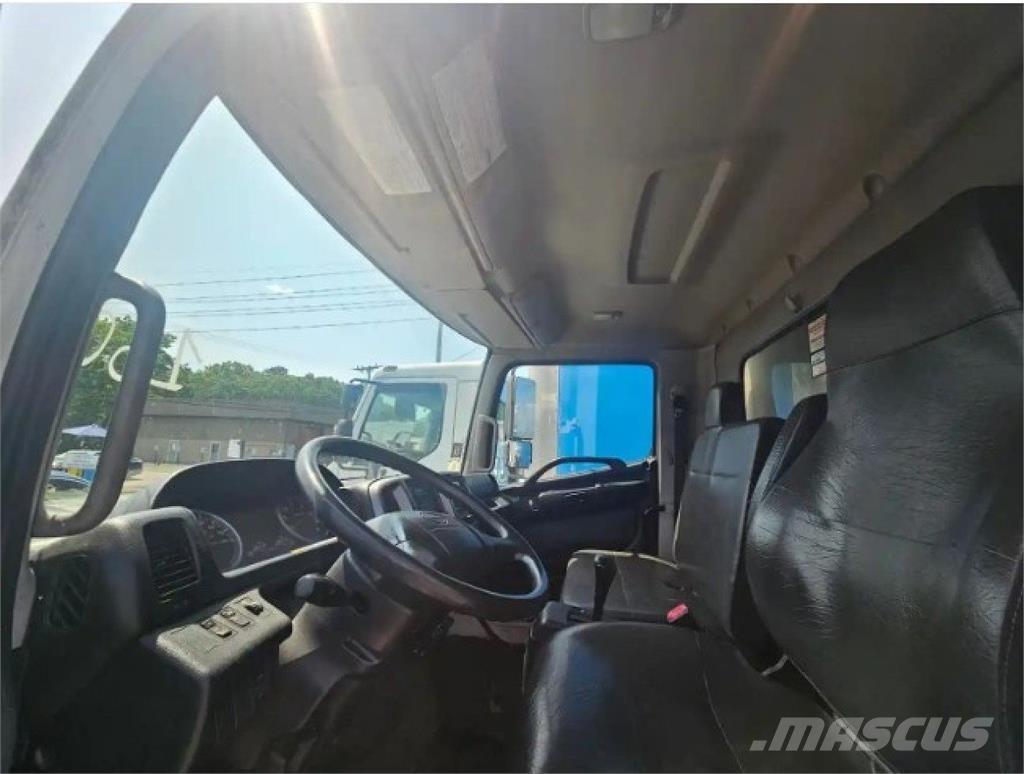 Hino 338 Skåpbilar Kyl/Frys/Värme