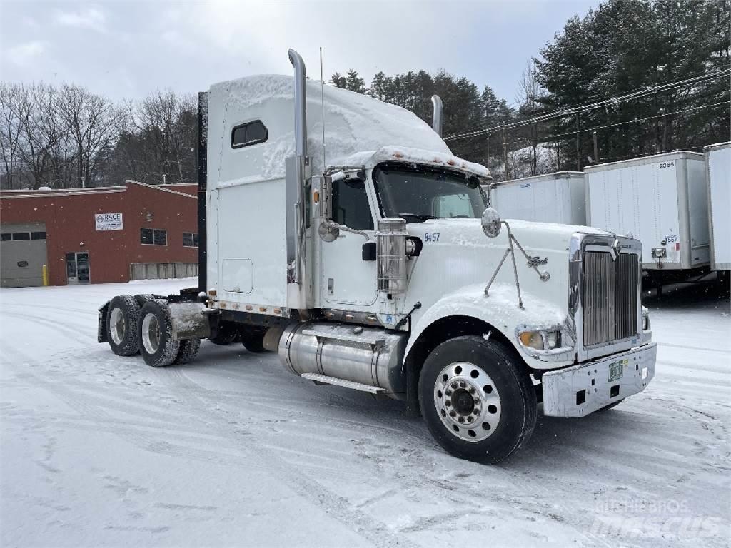 International 9900i Dragbilar