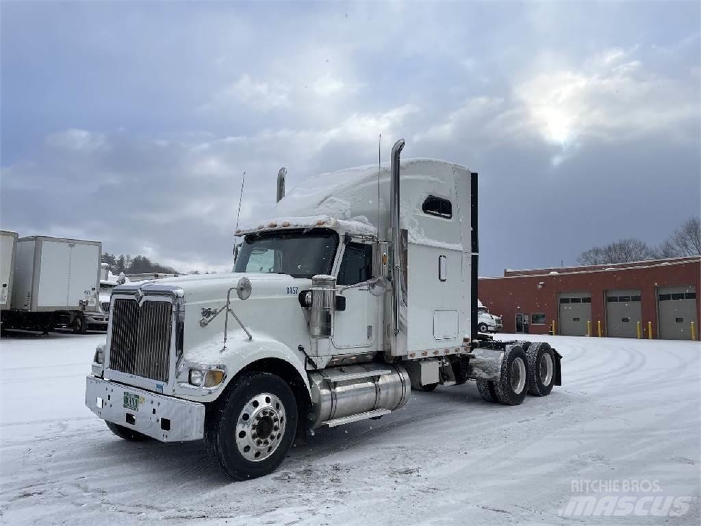 International 9900i Dragbilar