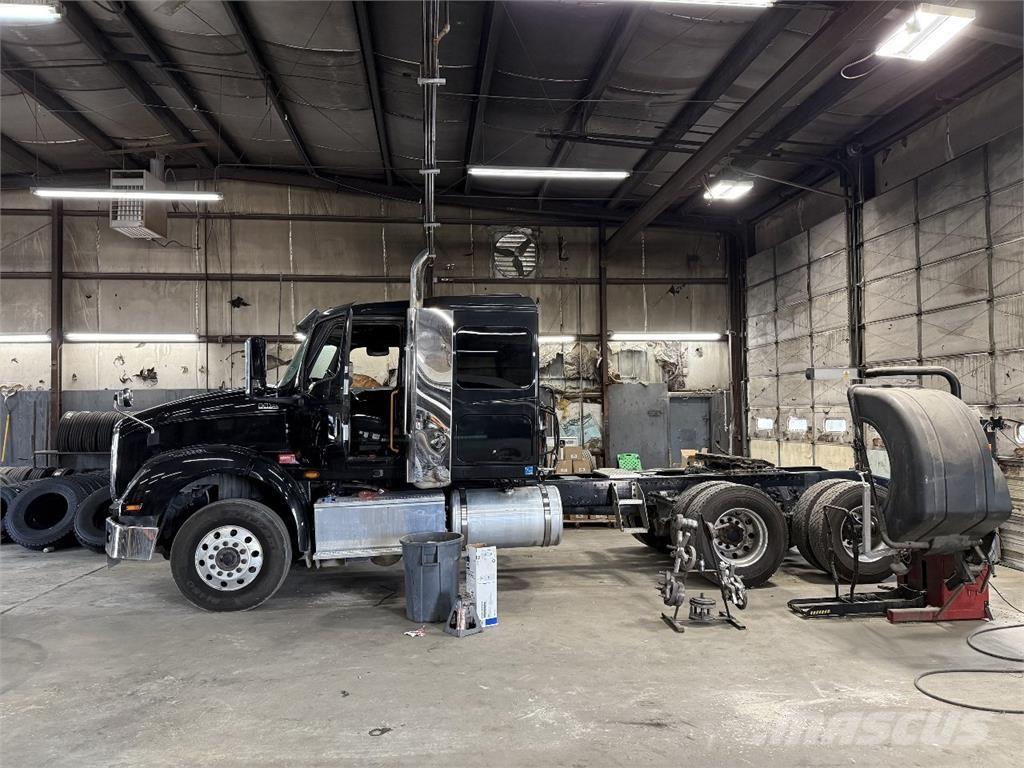 International HX620 Dragbilar