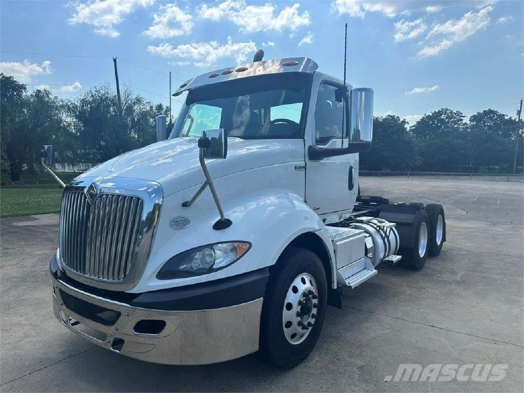 International RH Dragbilar