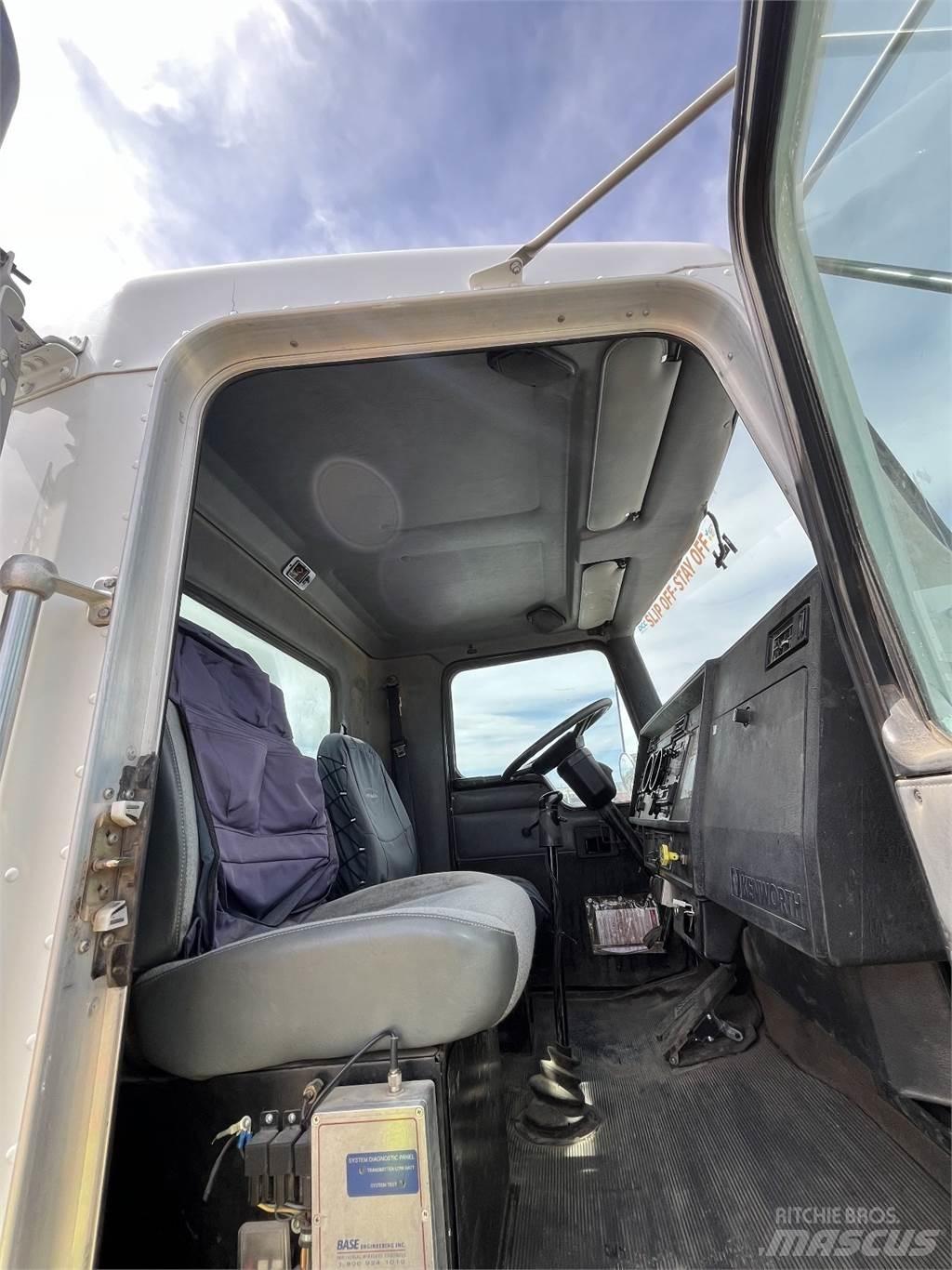 Kenworth T300 Övriga bilar