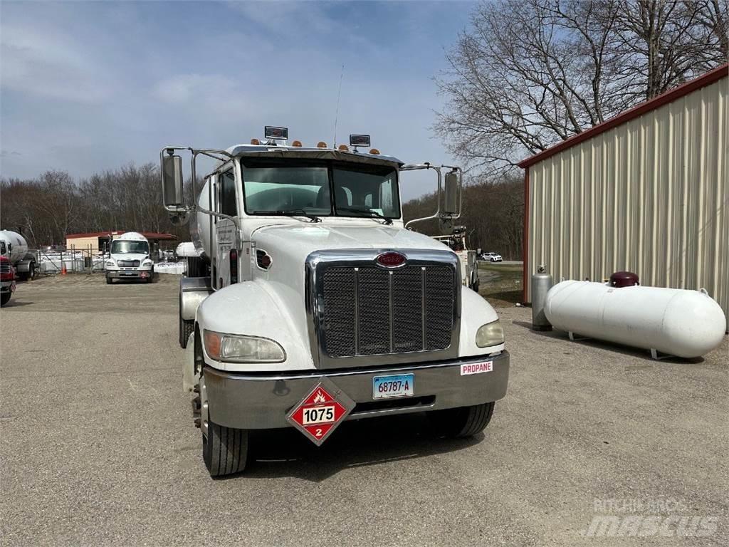 Peterbilt 335 Övriga bilar