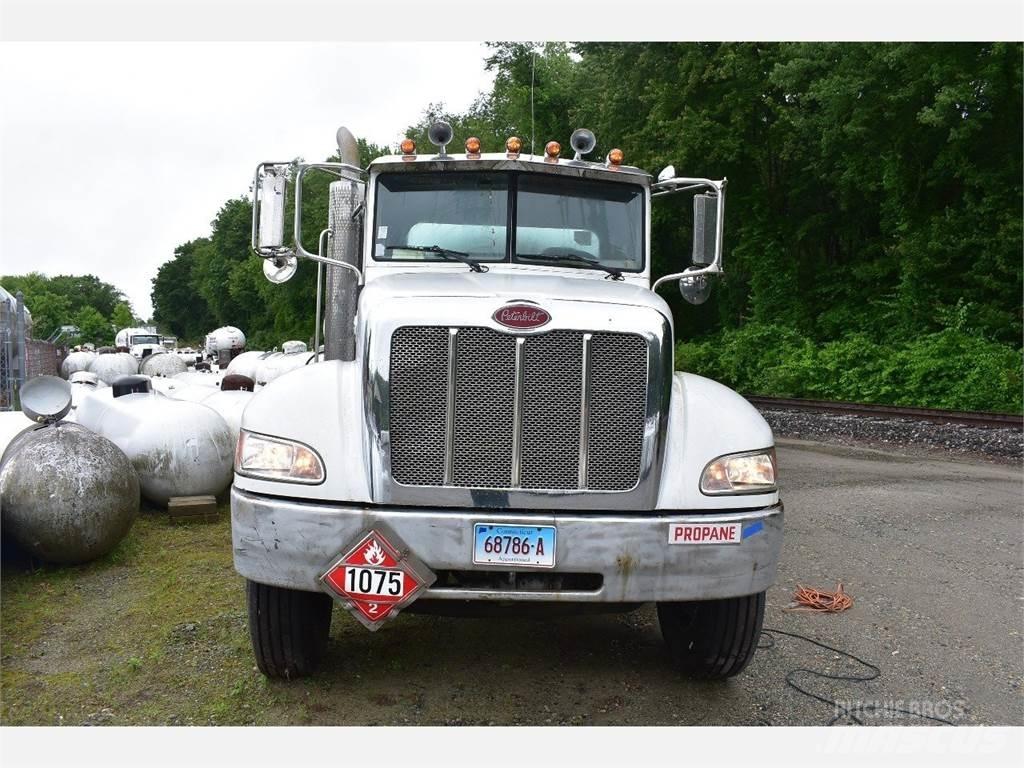 Peterbilt 335 Övriga bilar