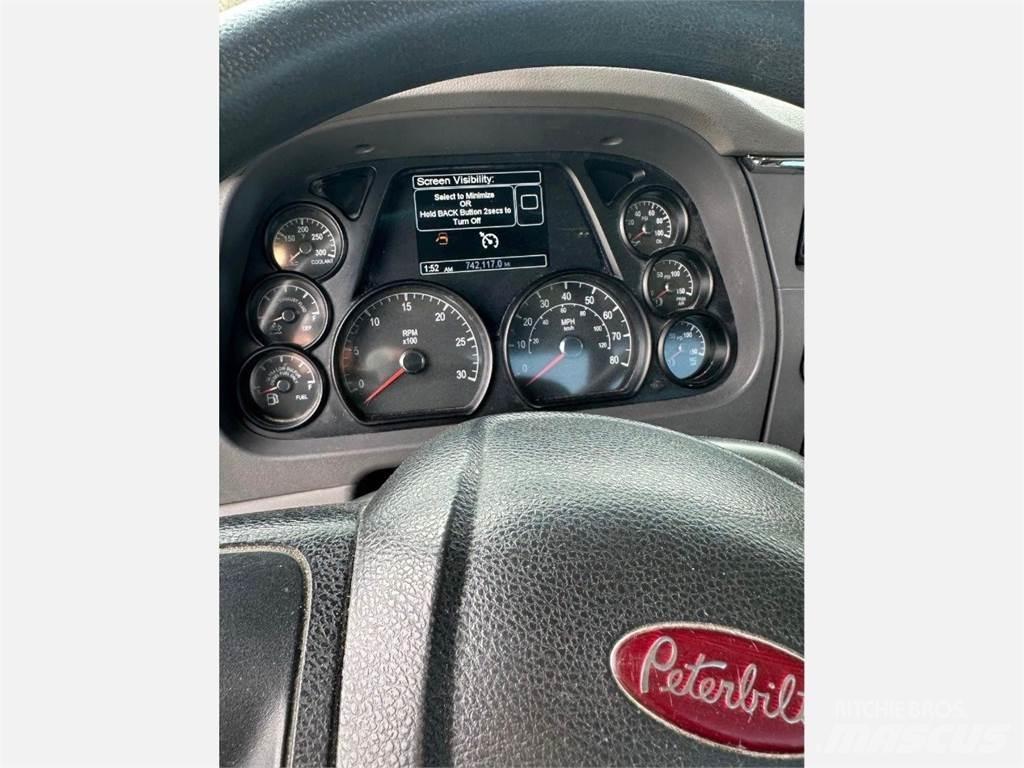 Peterbilt 567 Dragbilar