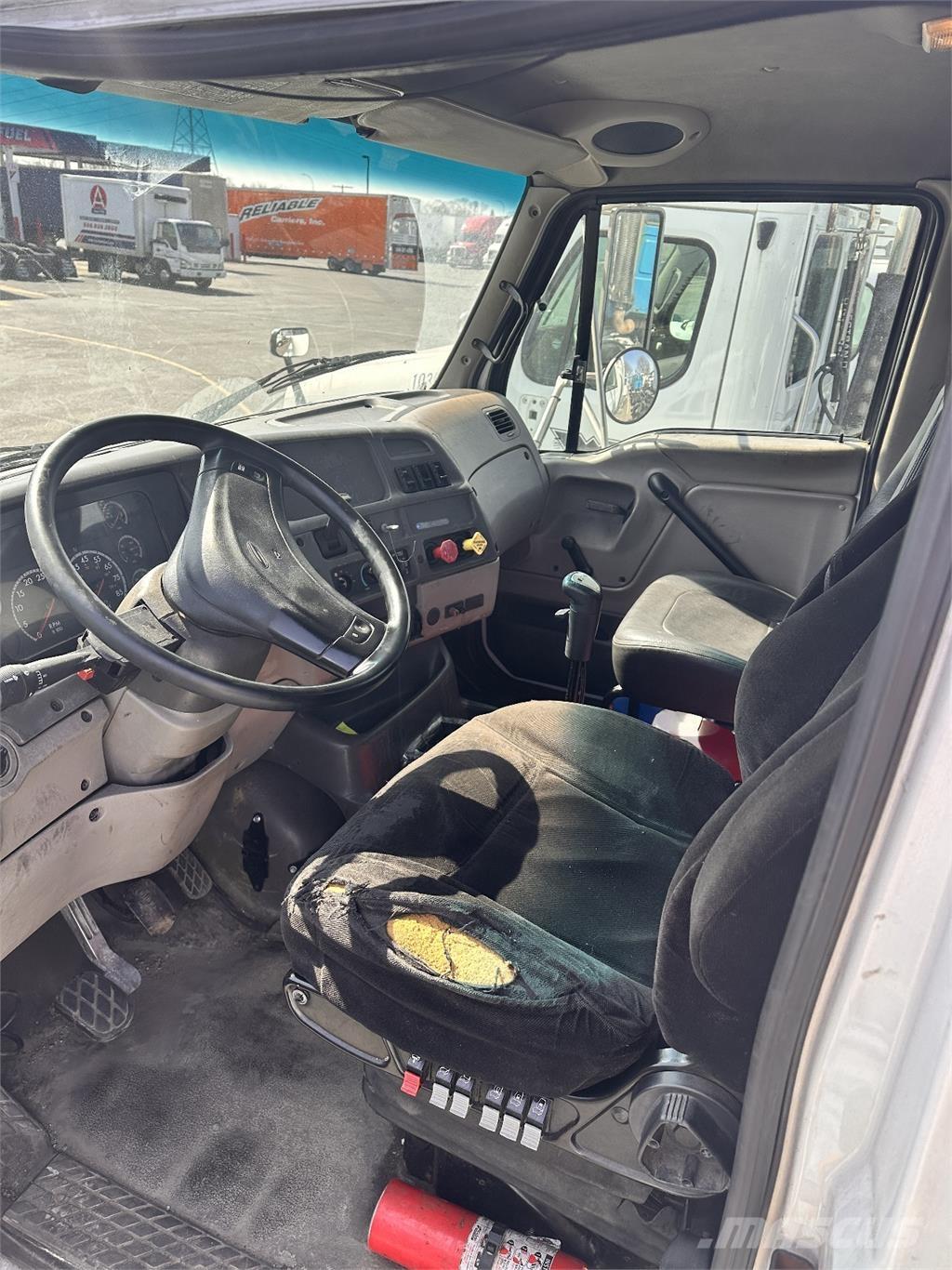 Sterling A9500 Dragbilar