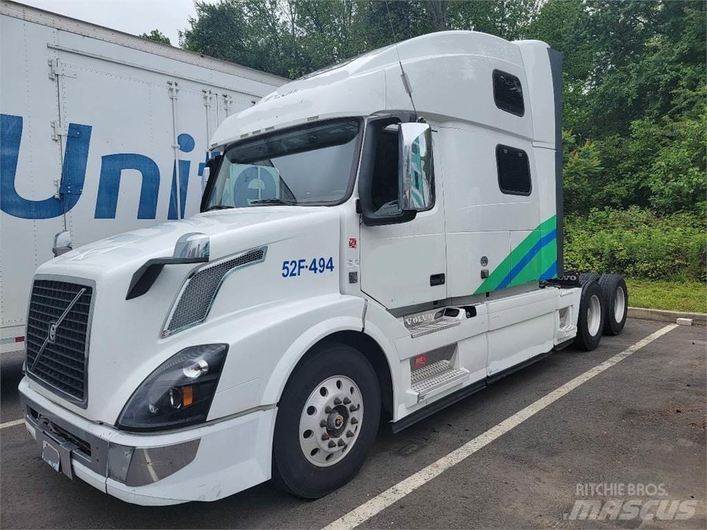 Volvo VNL64T780 Dragbilar