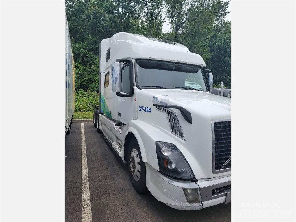 Volvo VNL64T780 Dragbilar