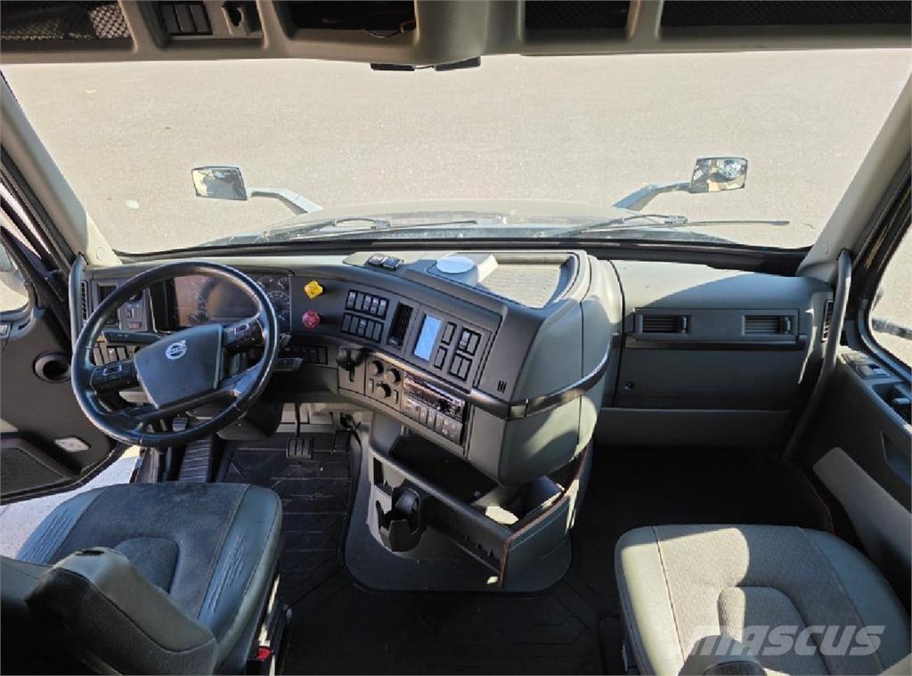 Volvo VNL64T860 Dragbilar