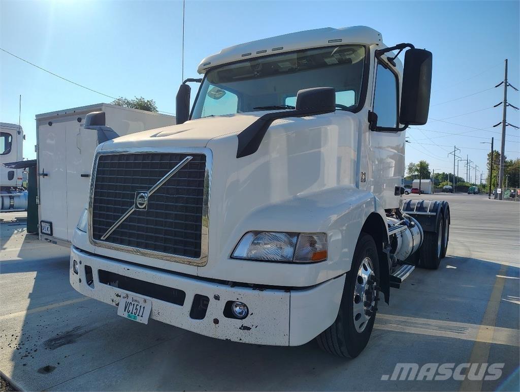 Volvo VNM64T200 Dragbilar