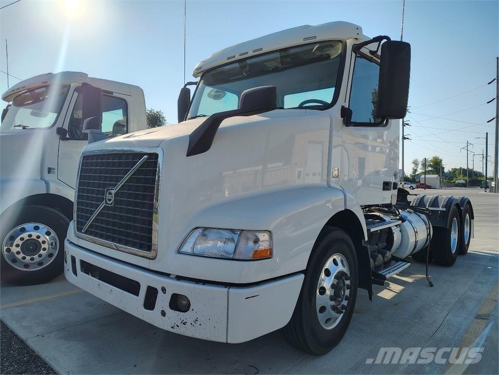 Volvo VNM64T200 Dragbilar