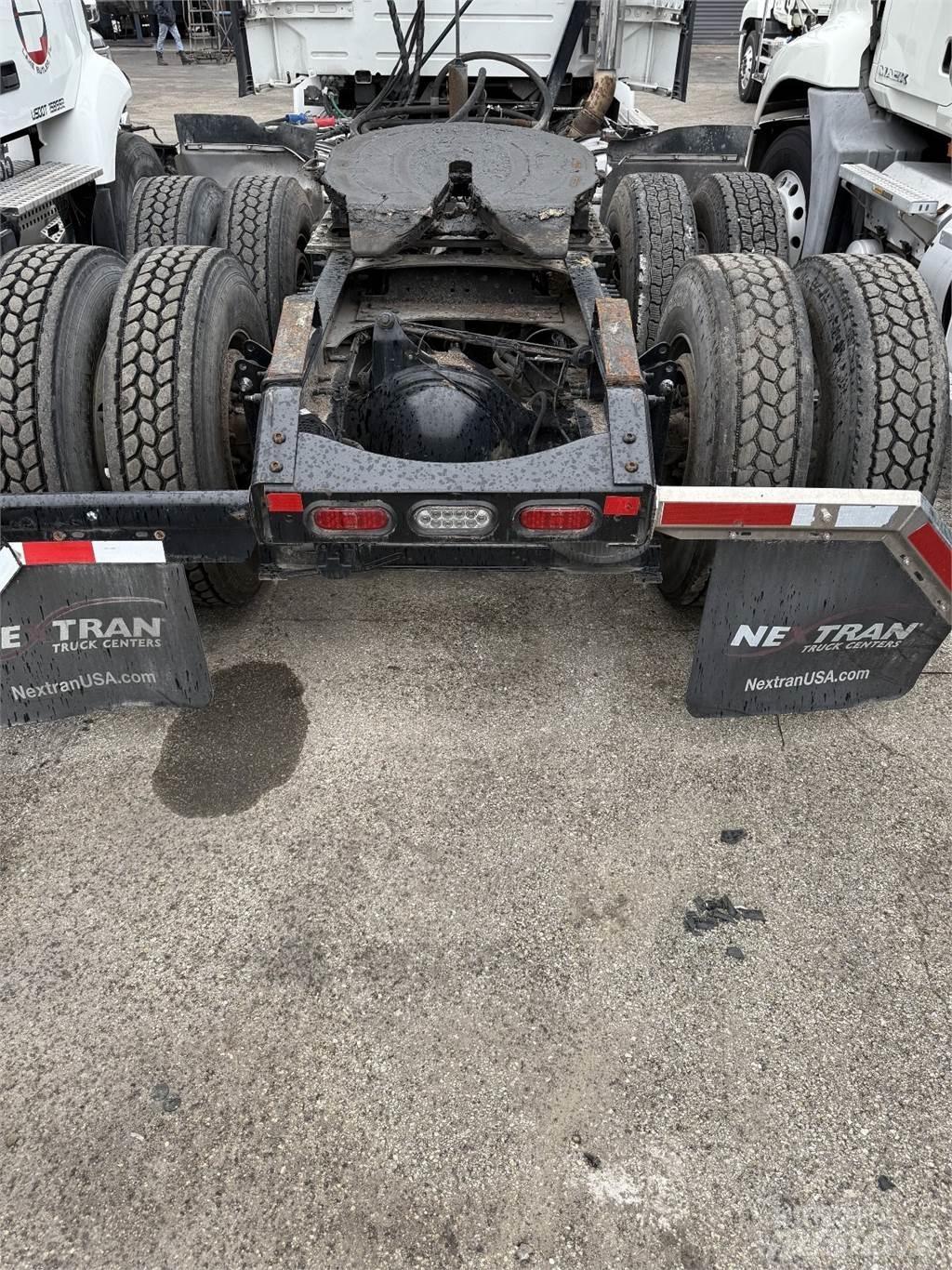 Volvo VNR64T300 Dragbilar
