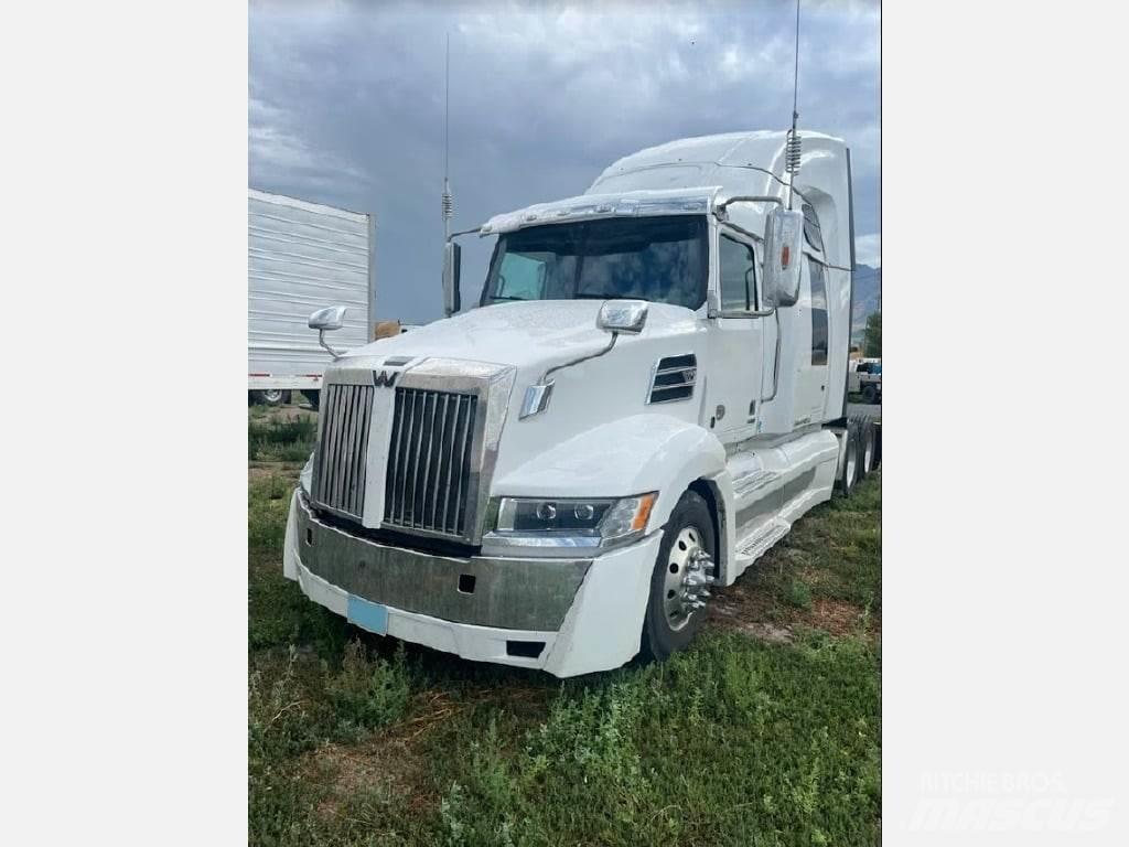Western Star 5700XE Dragbilar