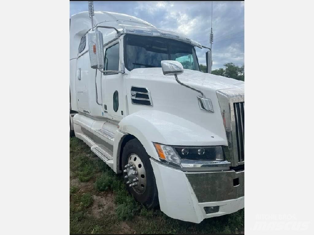 Western Star 5700XE Dragbilar