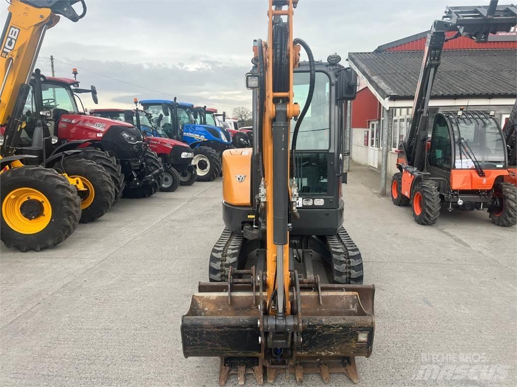 CASE CE CX30C Bandgrävare