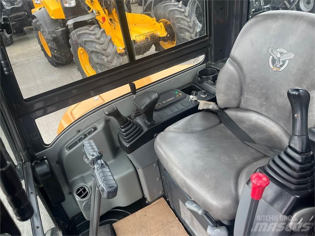 CASE CE CX30C Bandgrävare