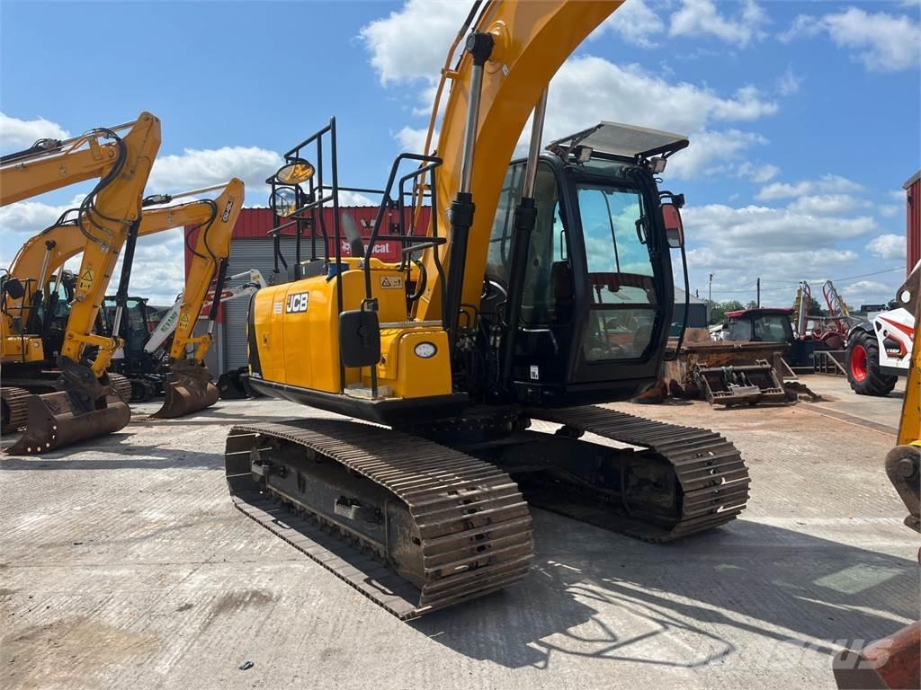 JCB JS130 LC Bandgrävare