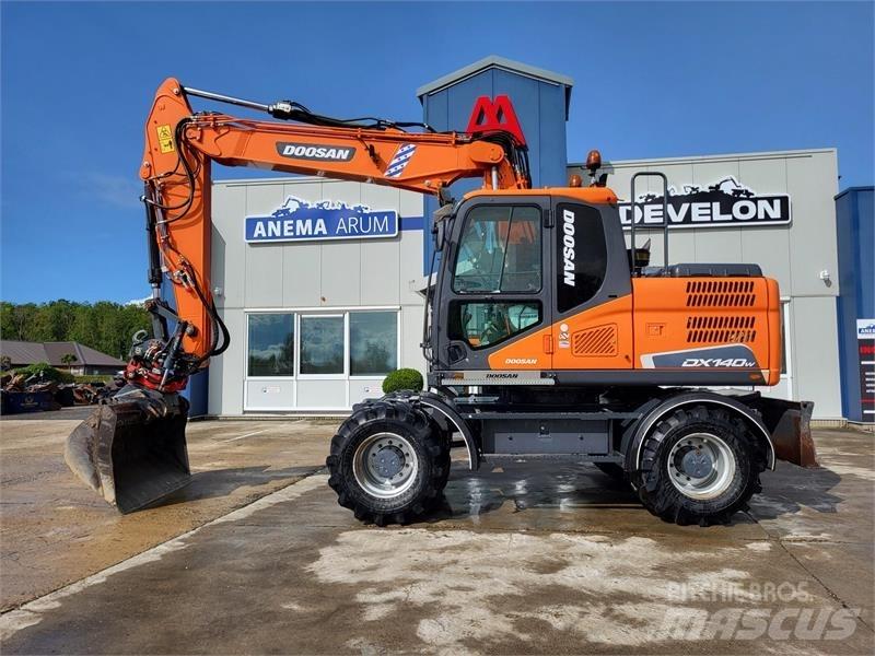 Doosan DX140W-5 Hjulgrävare